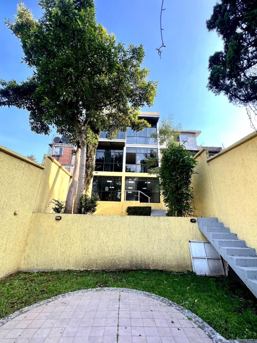 RENTA CASA CON USO DE SUELO EN SAN JERONIMO, foto 1 de 25