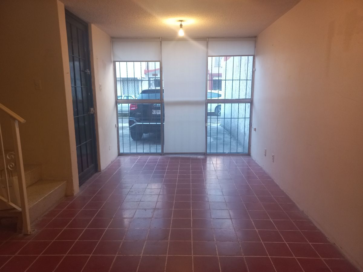 3 de 11: iluminación natural desde el sur a la sala de estar