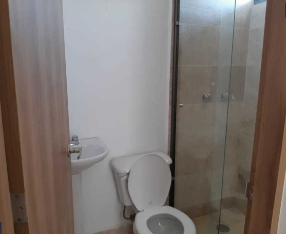 baño secundario, foto 10 de 22
