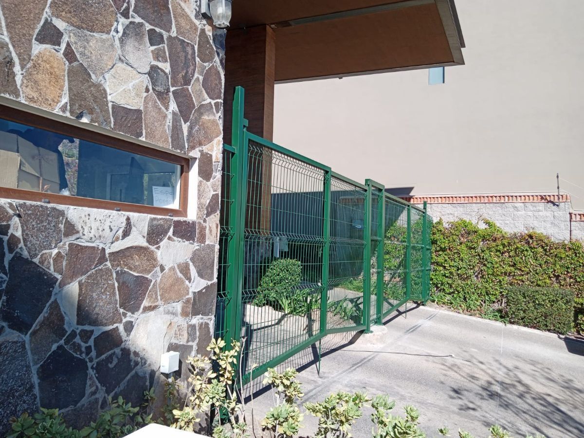 Entrada al condominio, foto 12 de 22