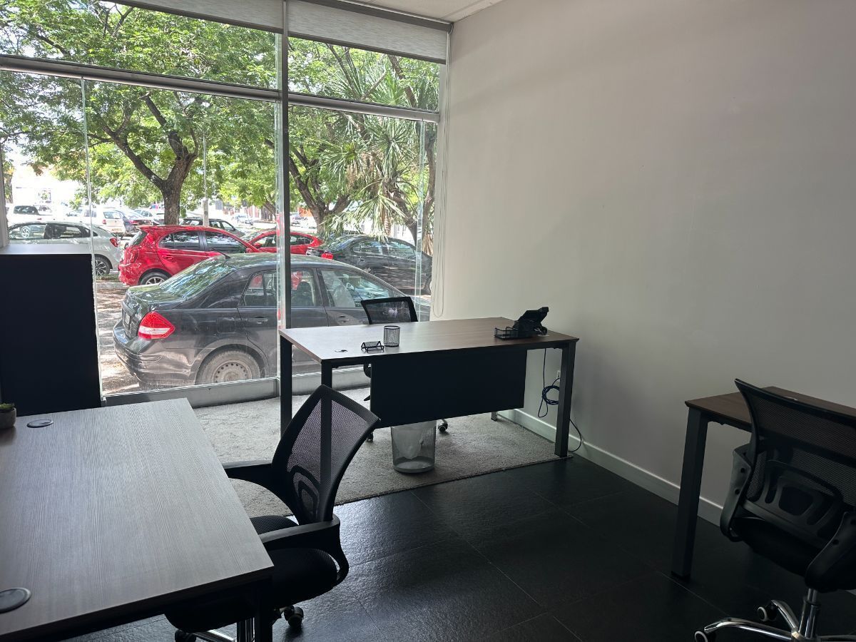 OFICINA AMUEBLADA 5-6 PERSONAS TODO INCLUIDO