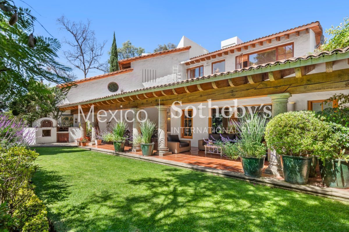 Casa en Venta en Lomas Country Club, Frente a Campo de Golf - foto 1