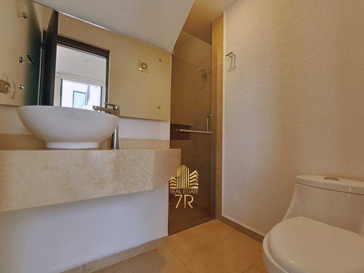 Baño completo PB, foto 13 de 29