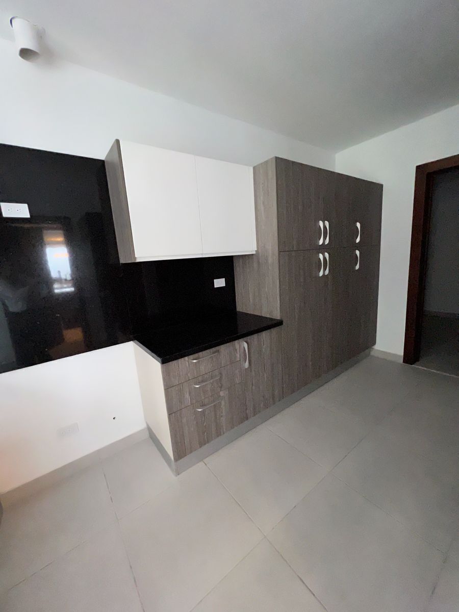 19 de 38: apartamento modelo