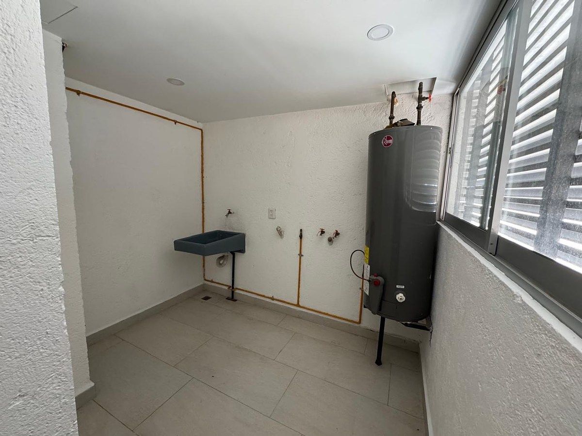 6 de 19: Area de lavanderia