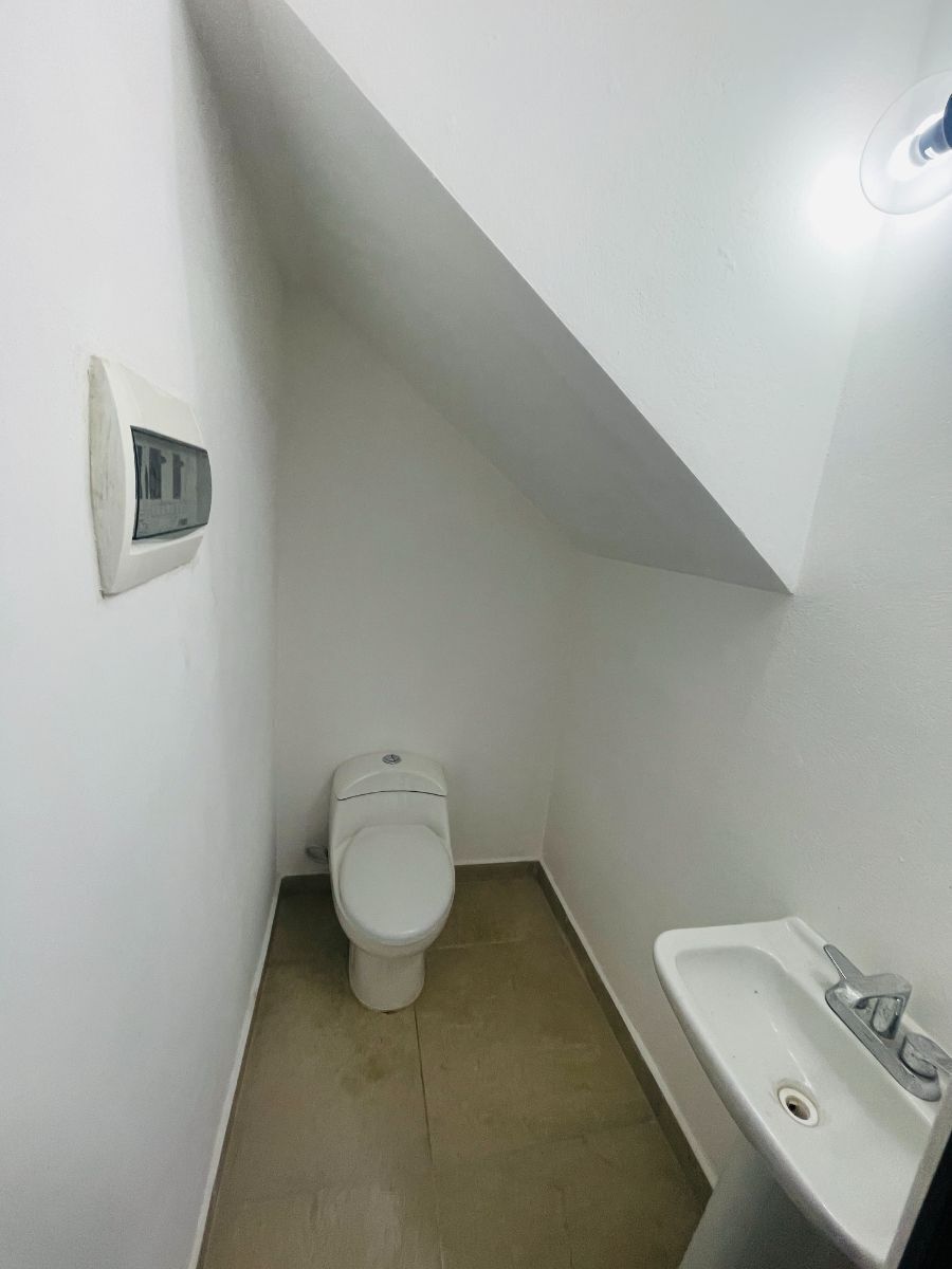 Casa em Bugambilias (Jacarandas), Tijuana, foto 3 de 9