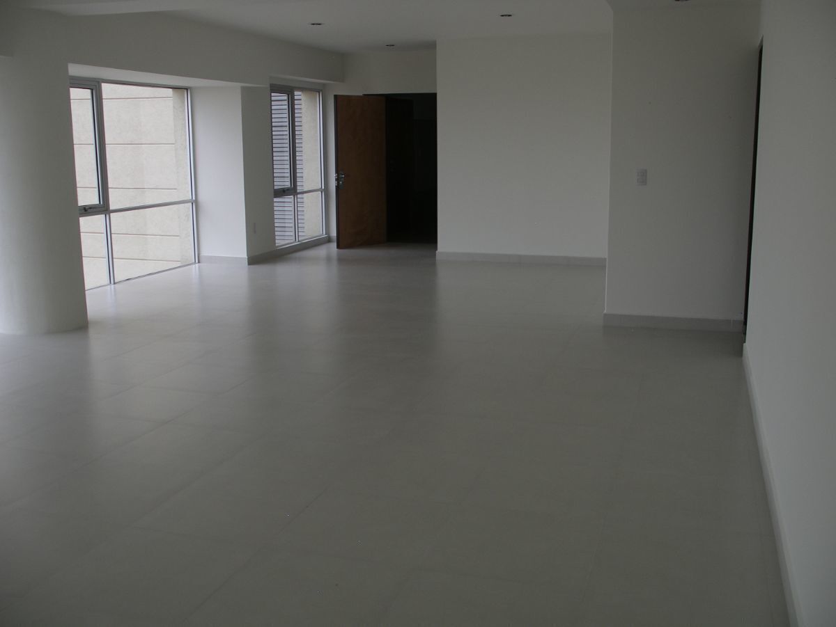 88, Cerrada de La Amargura, Lomas de la Herradura, 52785 con 3 Recámaras, 3 Baños, 260 Metros Cuadrados y 3 Puestos de Estacionamiento