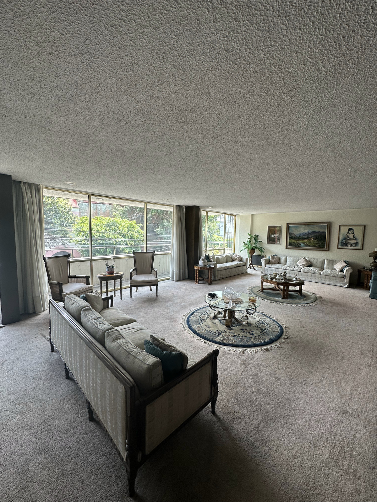 36, Cuernavaca, Colonia Condesa, 06140 con 3 Recámaras, 2 Baños, 285 Metros Cuadrados y 1 Puestos de Estacionamiento