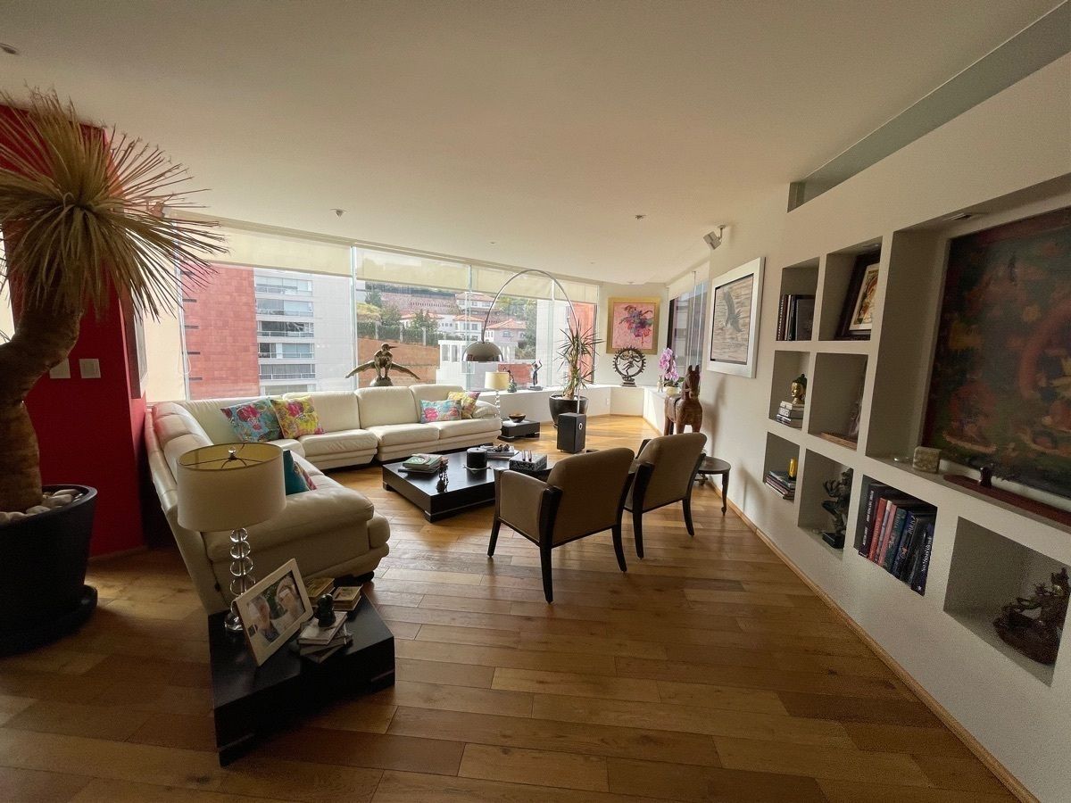 Departamento en Venta en Bosque De Tabachines con 3 Recámaras, 390 Metros Cuadrados y 3 Baños Departamento en Venta en Bosque De Tabachines con 3 Recámaras, 390 Metros Cuadrados y 3 Baños