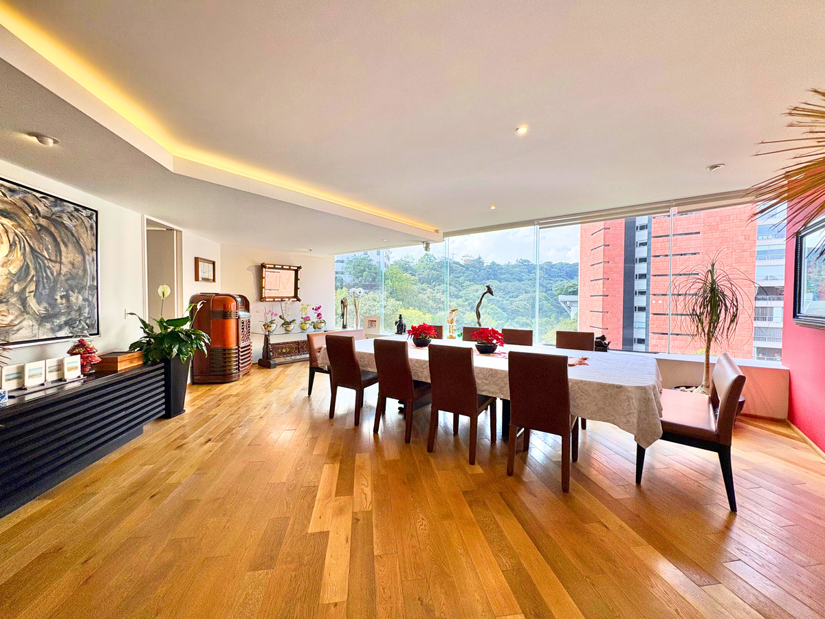 Departamento en Venta en Bosque De Tabachines con 3 Recámaras, 390 Metros Cuadrados y 3 Baños