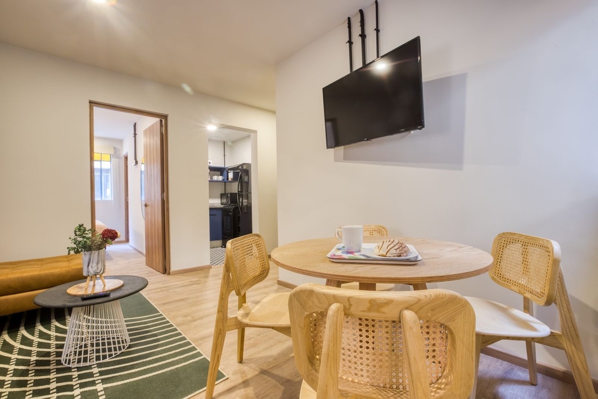 109, Calle Vicente Suárez, Colonia Condesa, 06140