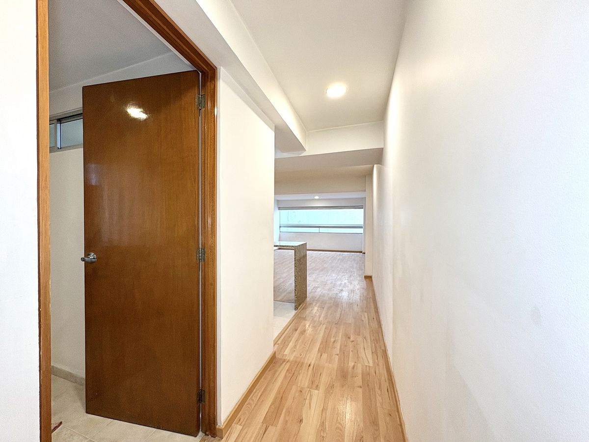 55, Calle Saltillo, Colonia Condesa, 06100