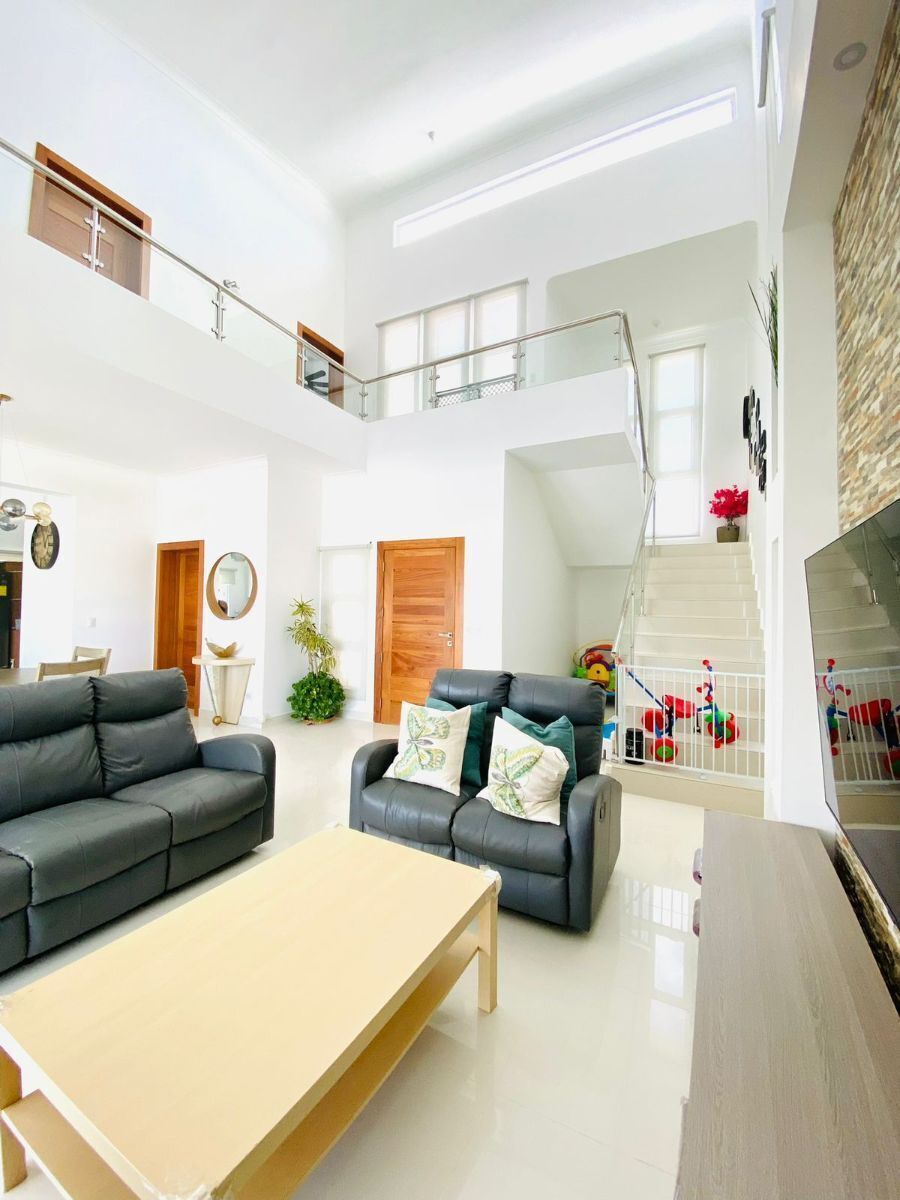 1 de 21: Living room