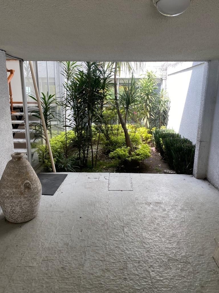Se vende casa como terreno en reforma en lomas Chapulteoec para remodelar - foto 3