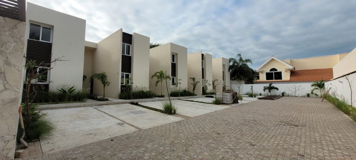 Casa Nueva en Venta en Fracc. Rincón del Conchal