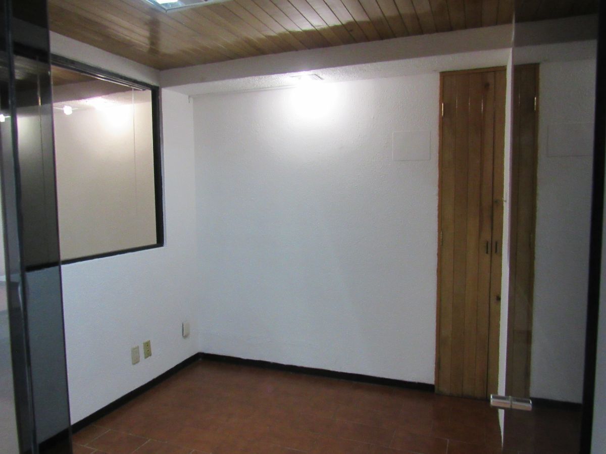 7 de 12: Oficina en Venta en Nápoles Rayo Vende ®