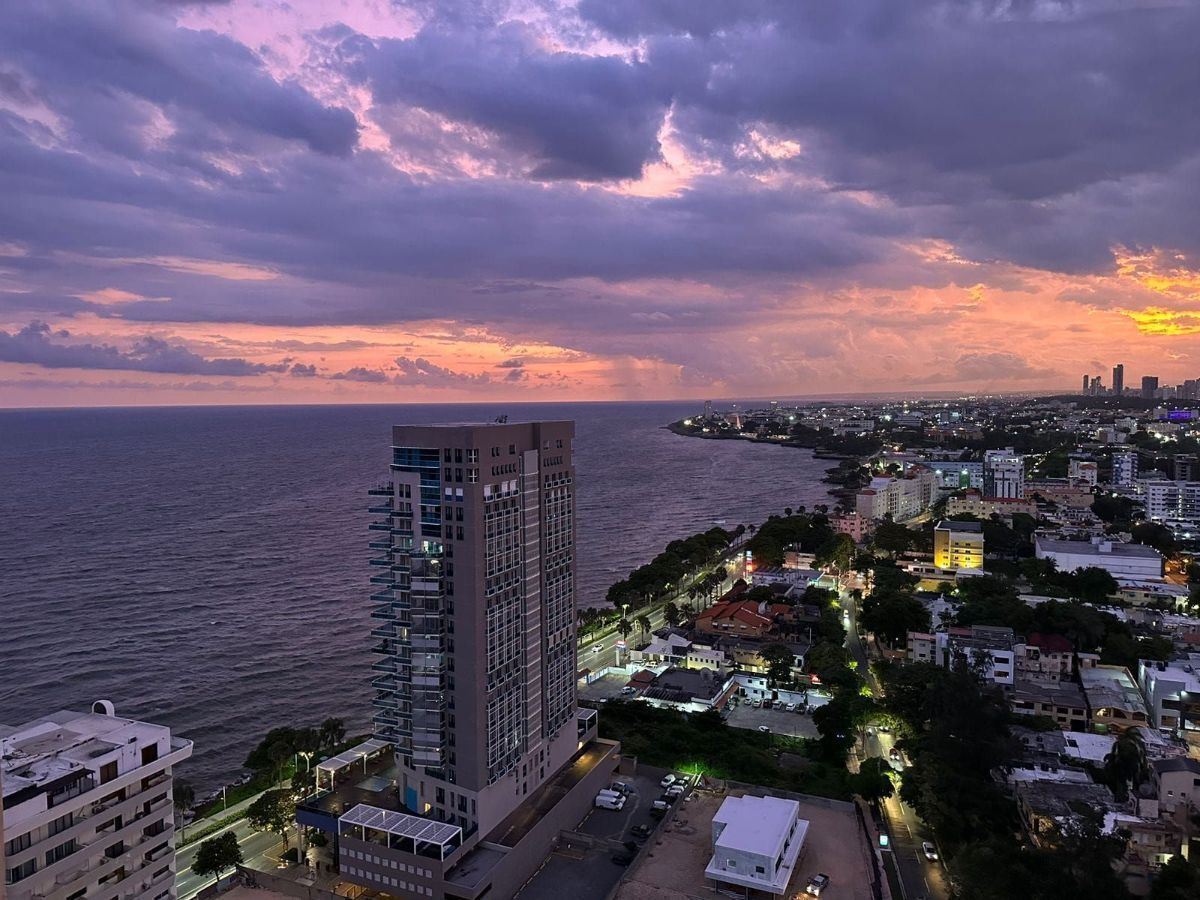 8 de 17