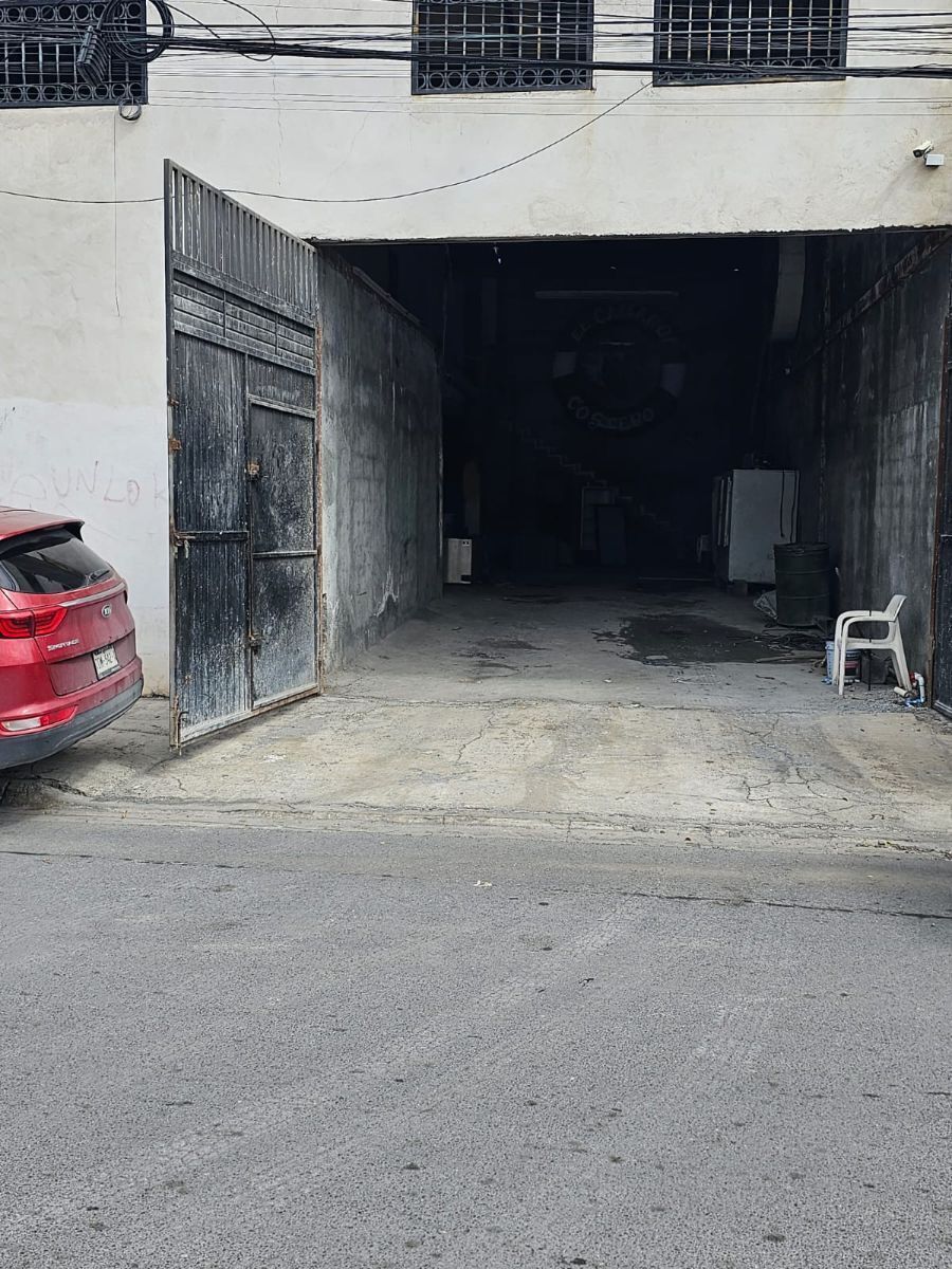 Bodega industrial en Plutarco Elias Calles, Monterrey, foto 8 de 9