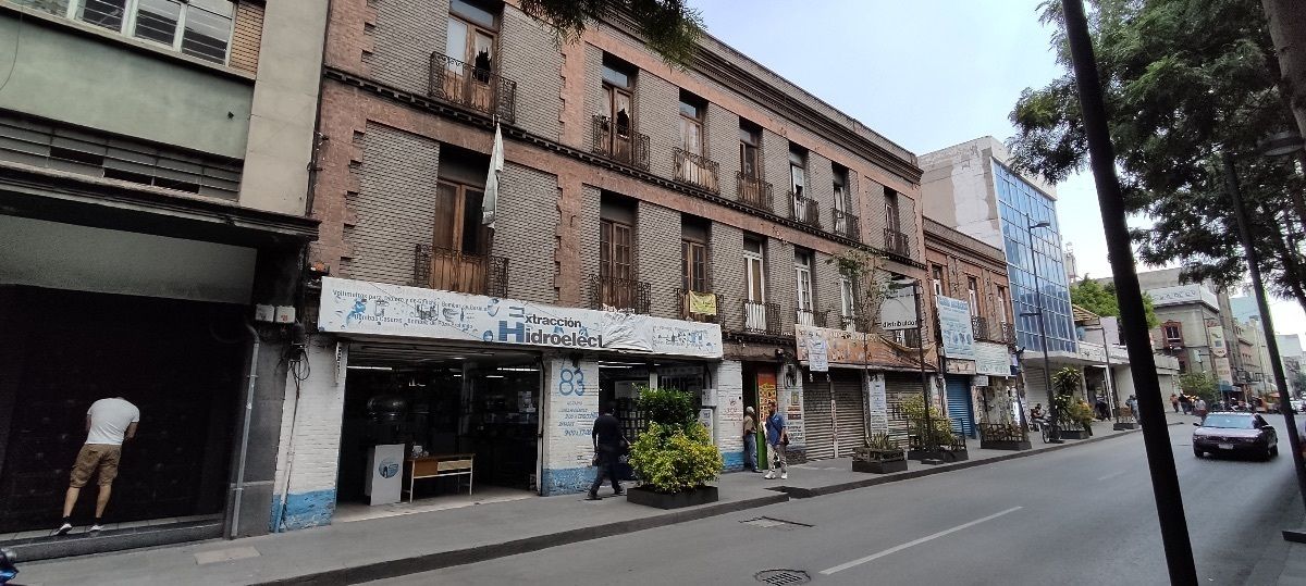Land for sale in the center