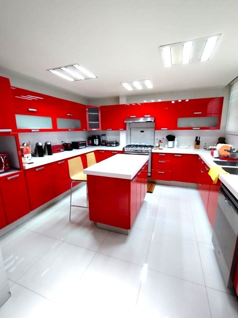 2 de 21: Cocina integral con isla