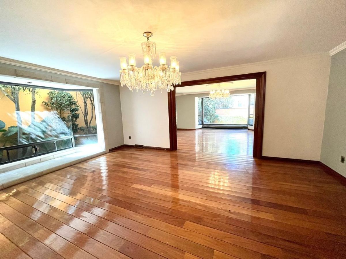 Venta exclusiva residencia en Bosque de las Lomas - foto 3