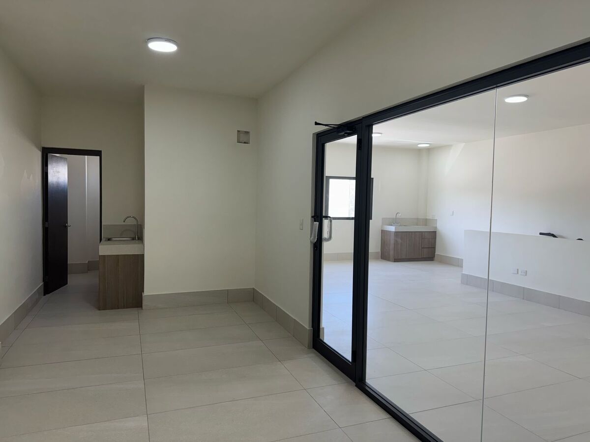 Industrial Warehouse in Apodaca Centro, Apodaca, photo 15 of 16