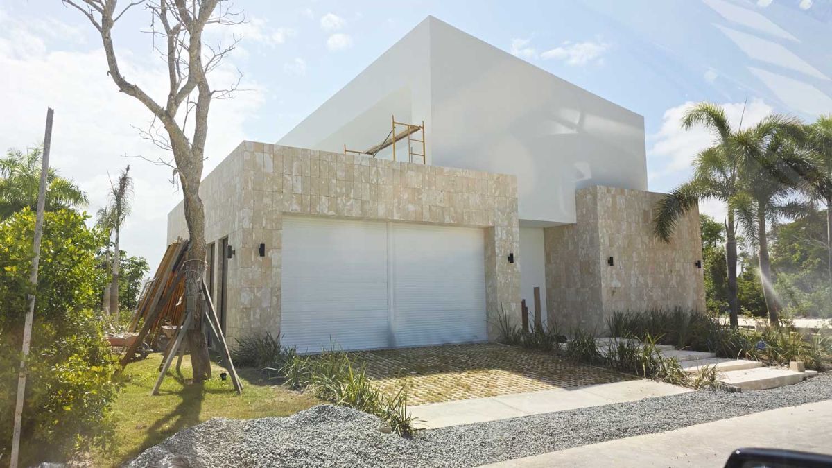 1 de 20: Villa 4 gabitaciones en venta en Punta Cana Village 1