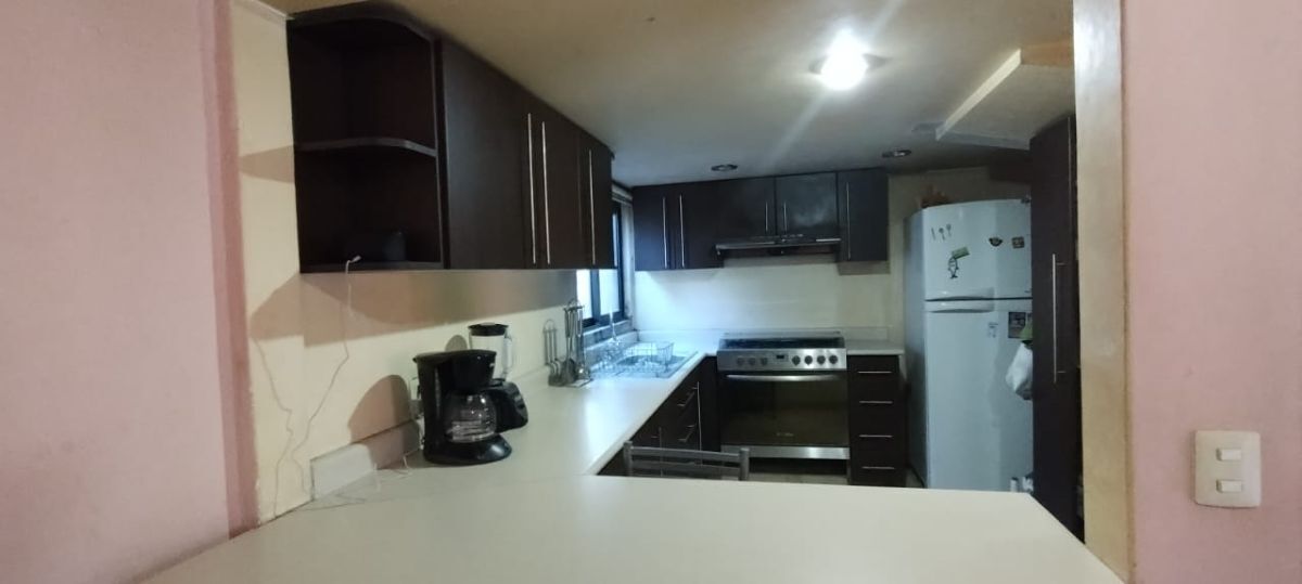 3 de 13: Espacio para una amplia cocina