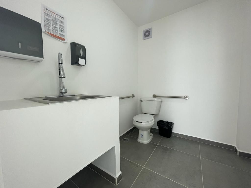 12 de 22: Baño