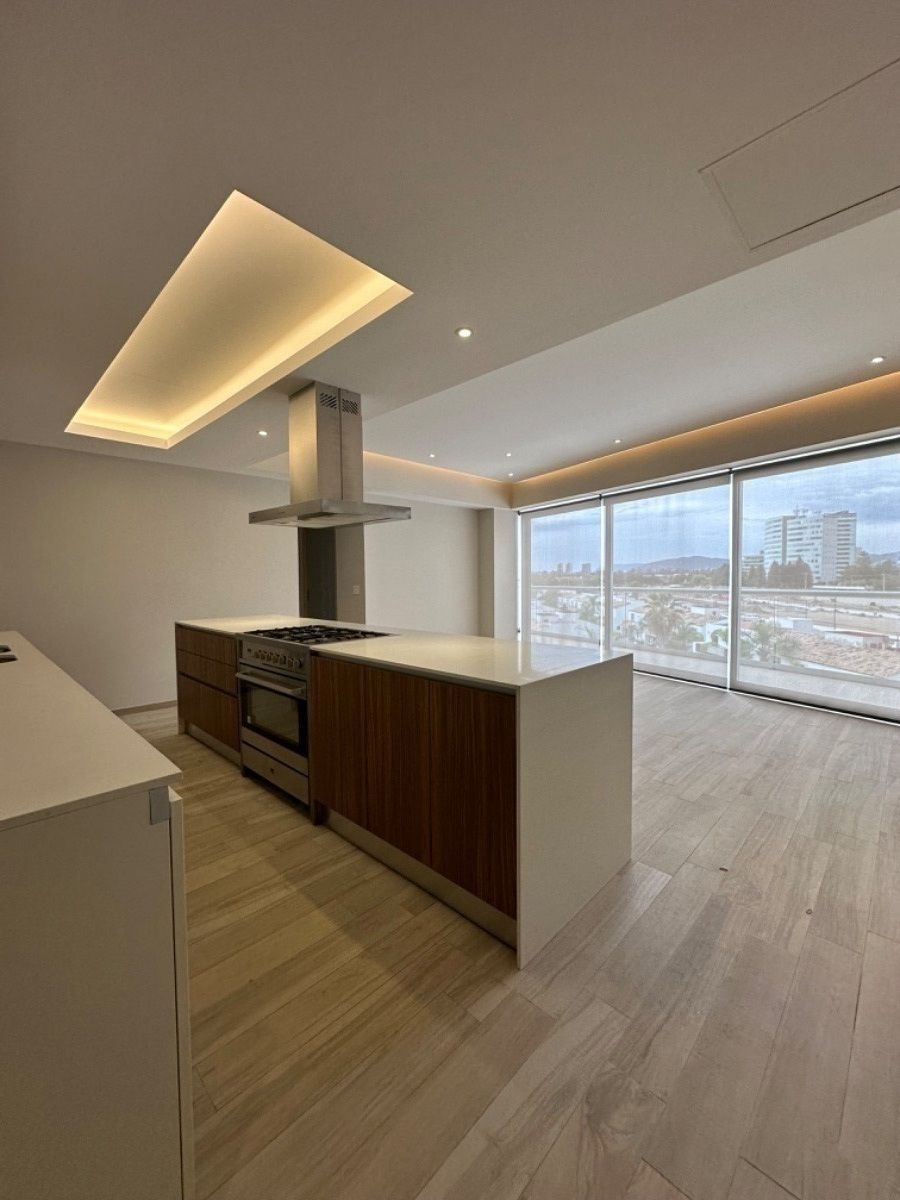 Venta de extraordinario departamento en CIMA PARK