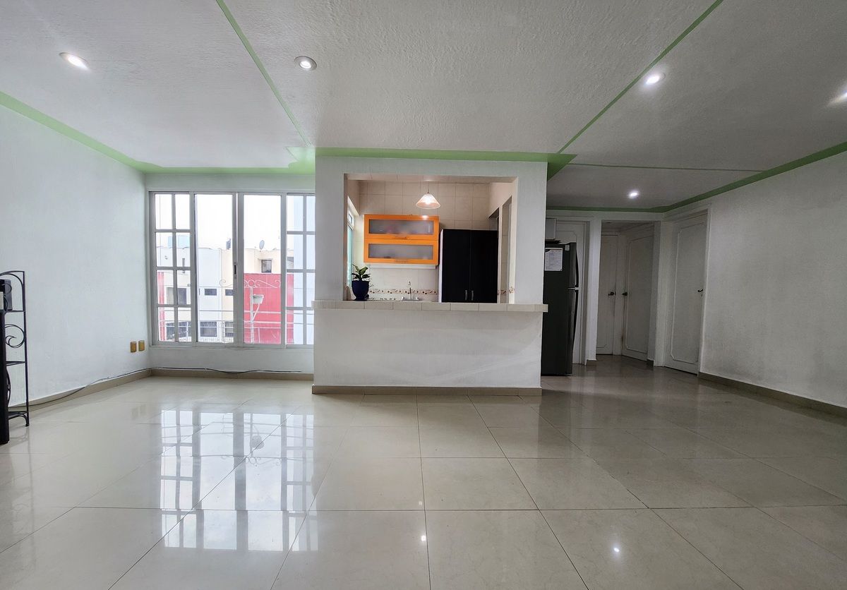 2 de 19: Sala comedor