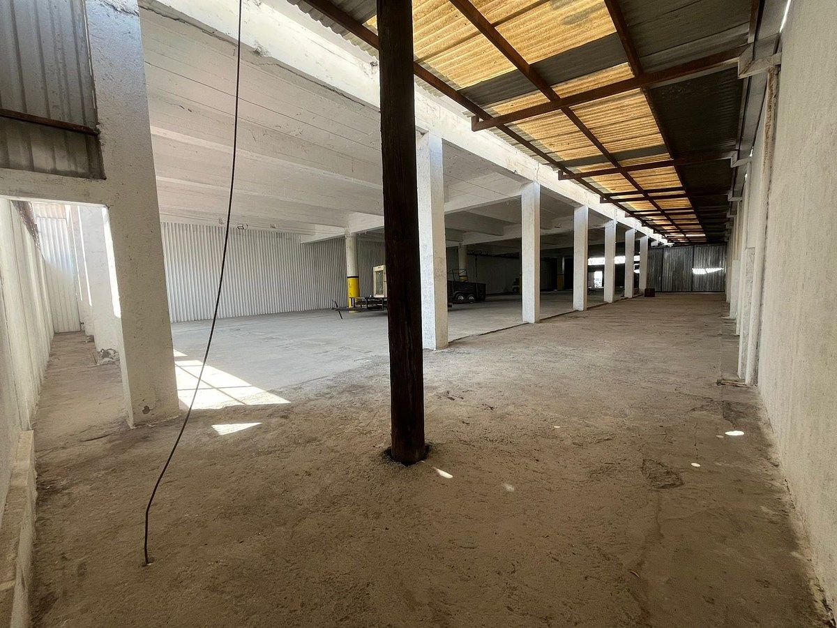Bodega comercial en Ciudad Universitaria, San Nicolás de los Garza, foto 10 de 12