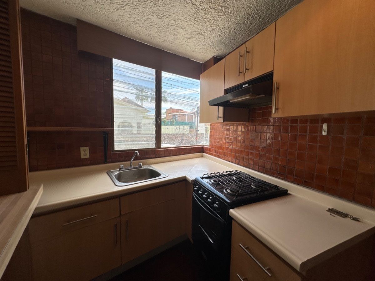 Apartment in Colomos Providencia, Guadalajara, photo 4 of 17