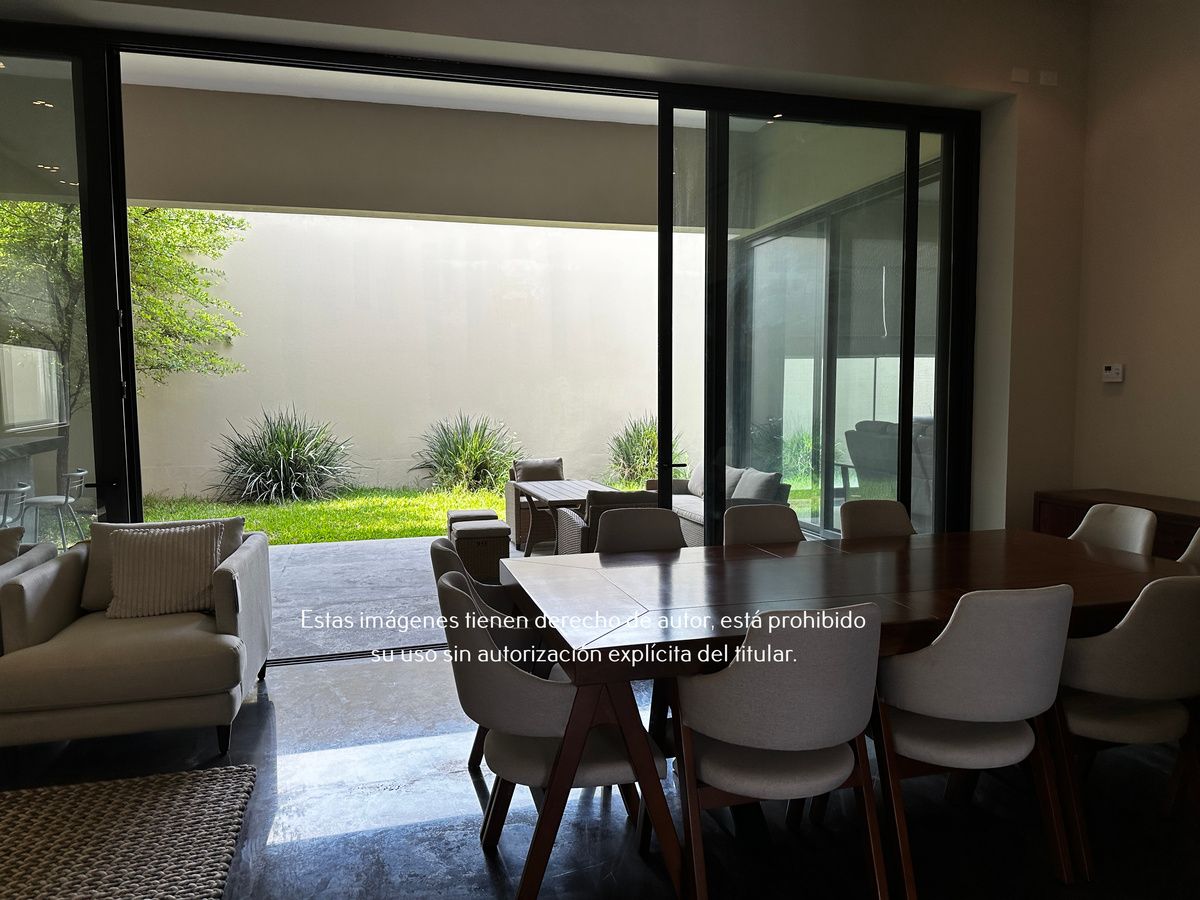 1 de 19: Casa en venta en Colonia del Valle, San Pedro Garza Garcia
