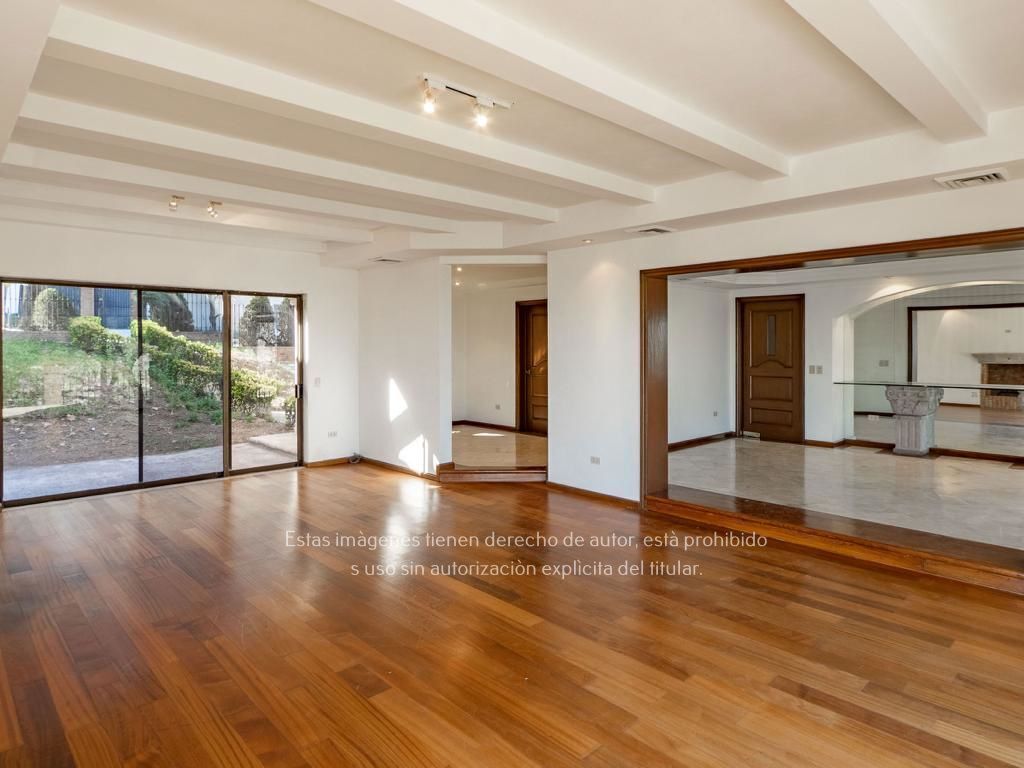 5 de 33: Casa en Venta Col. Villa Montaña