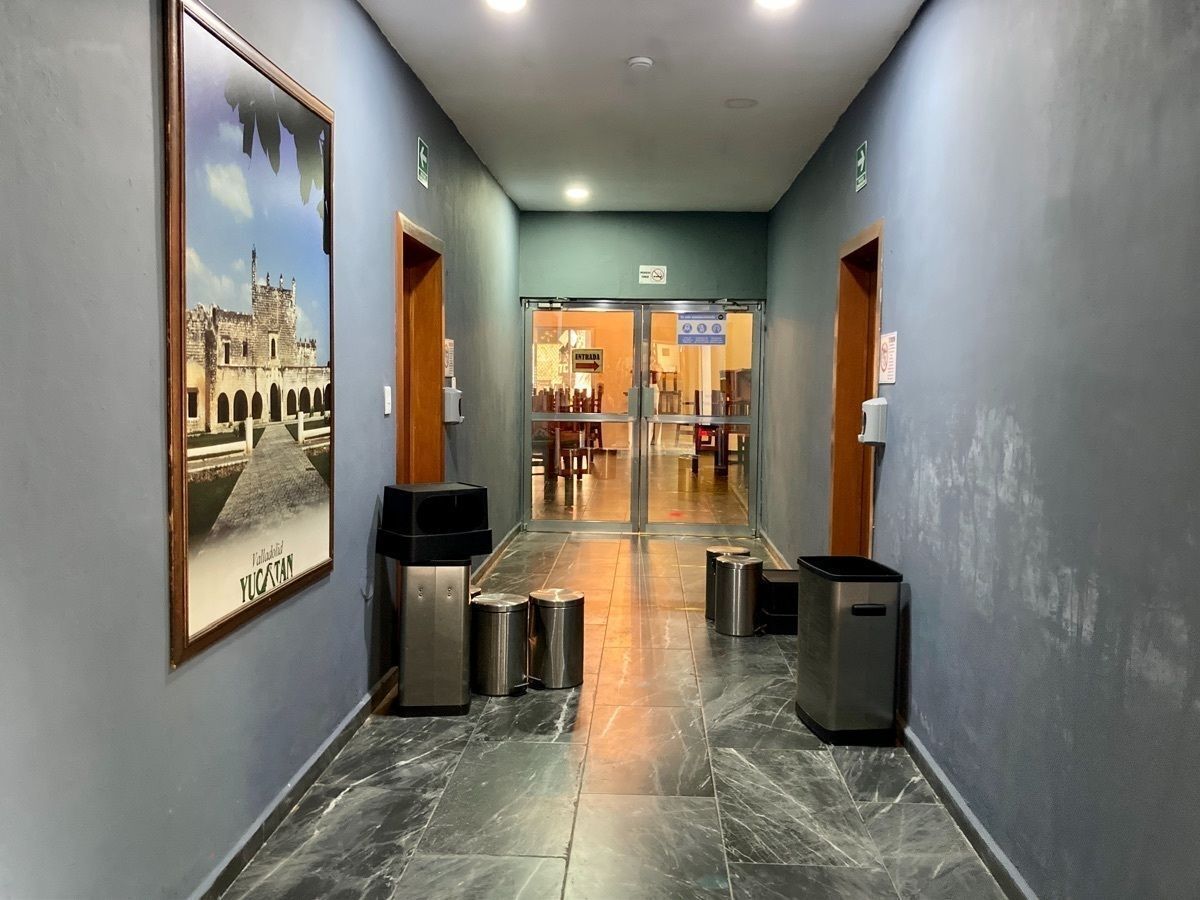 Local comercial en Altabrisa, Mérida, foto 9 de 21