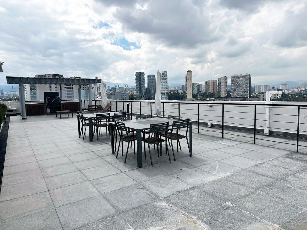 16 of 20: Terraza Roof top