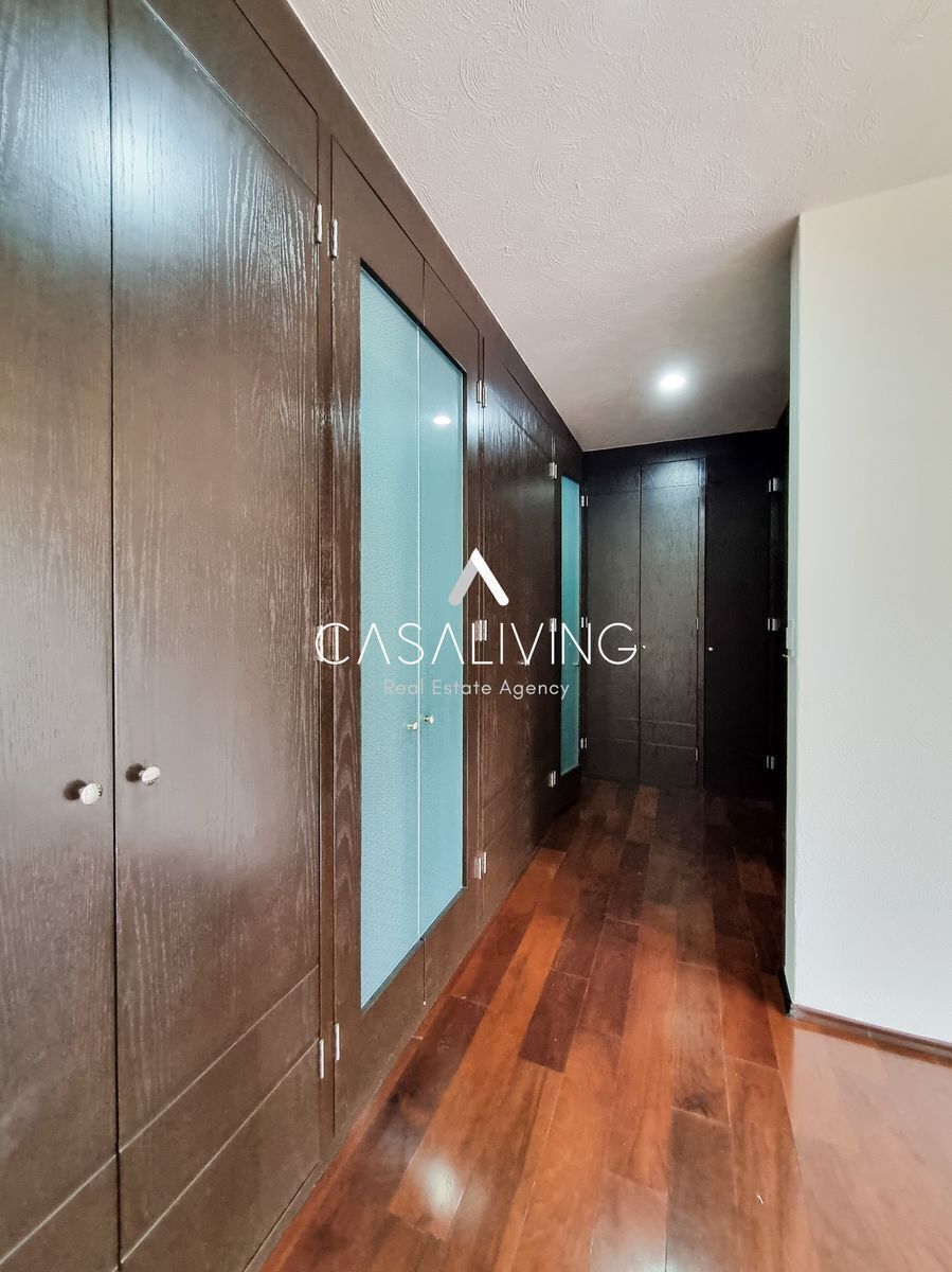 Clóset de recámara principal