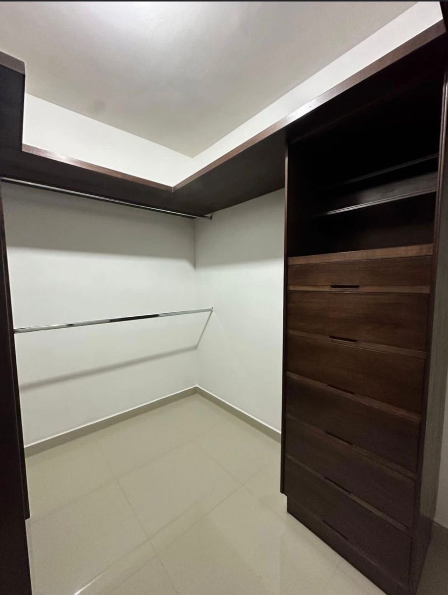 Casa em Del Valle Oriente, San Pedro Garza García, foto 10 de 16