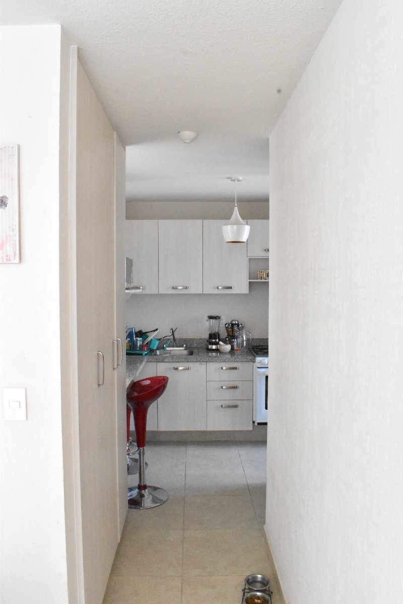 5 de 19: Pasillo a cocina.