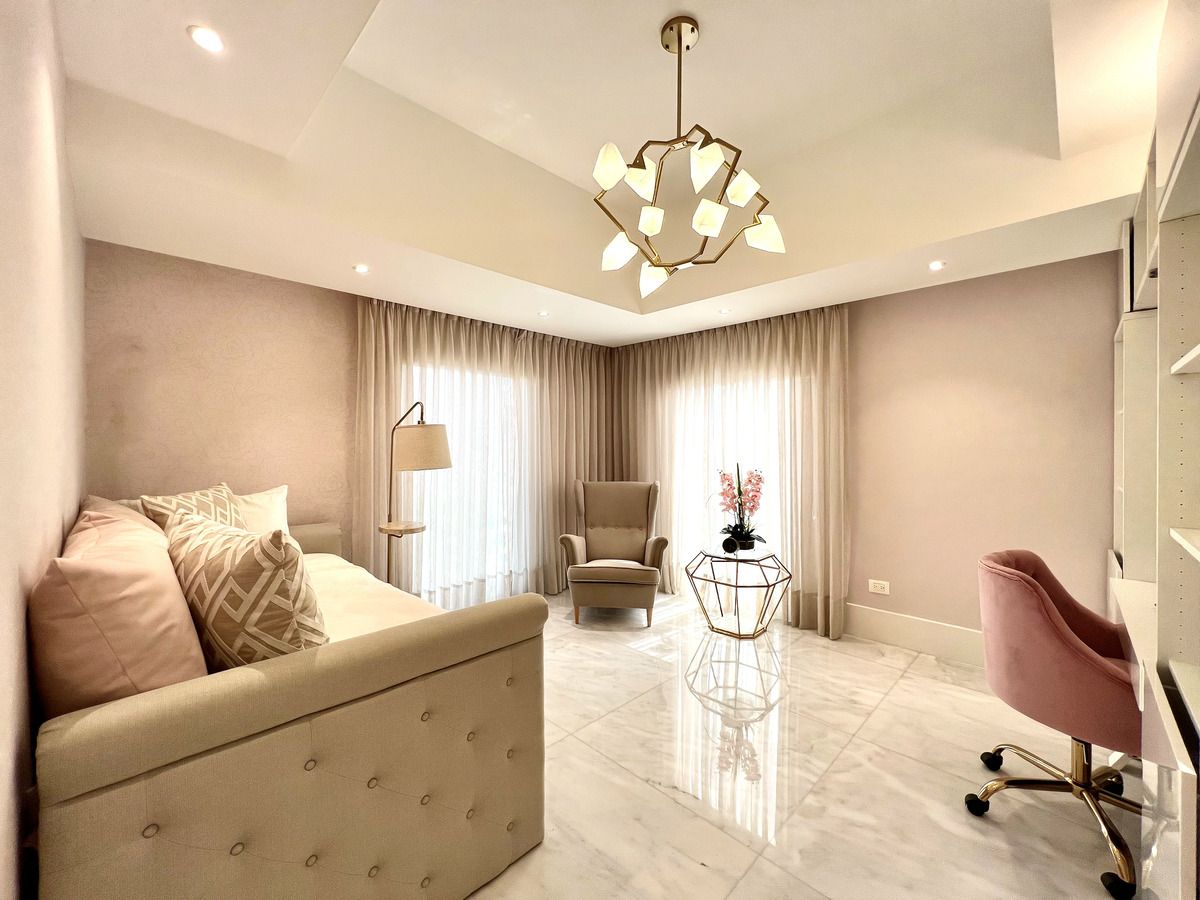 25 de 32: Habitación 1