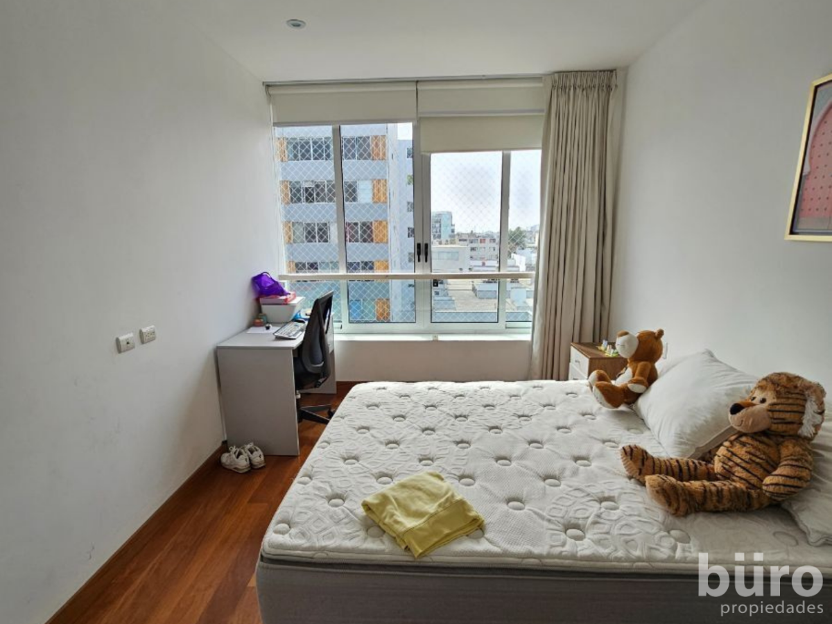 31 de 39: Dorm Secundario en la primera planta baño incorporado