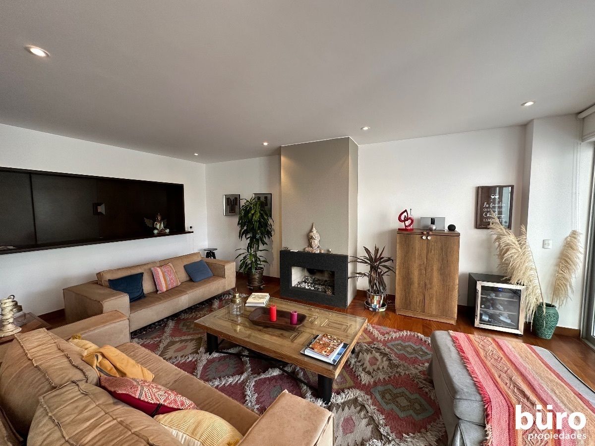 17 de 39: Linda Sala