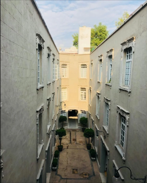 1 de 16: Edificio