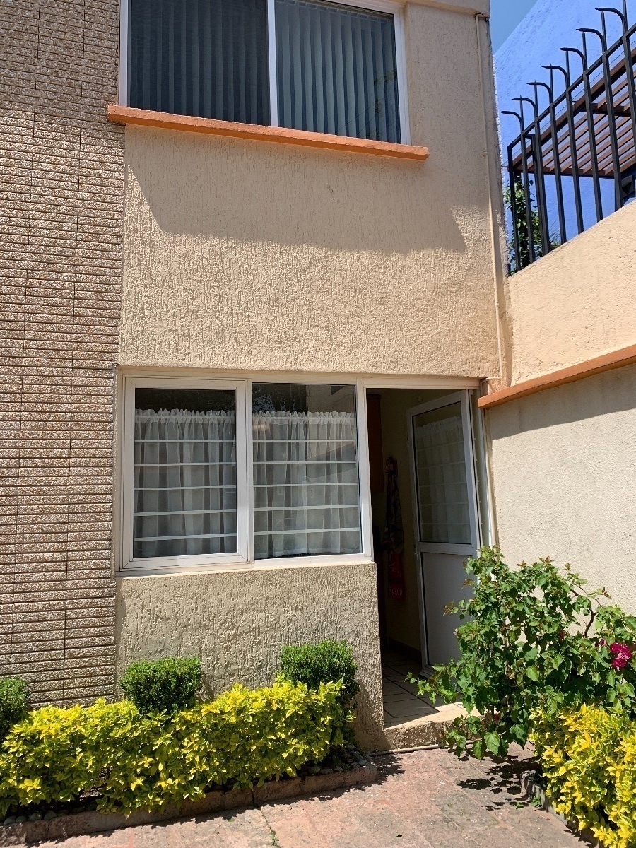 9 de 35: ENTRADA DIRECTA A La Cocina