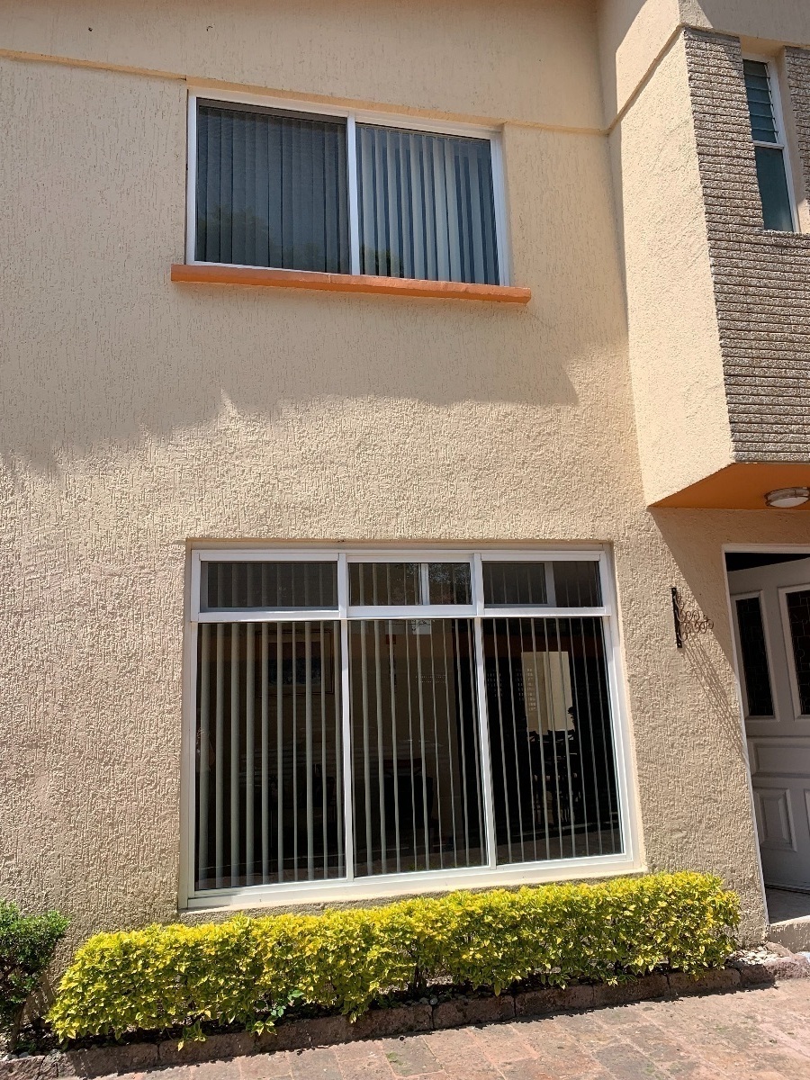 7 de 35: MUY ILUMINADA