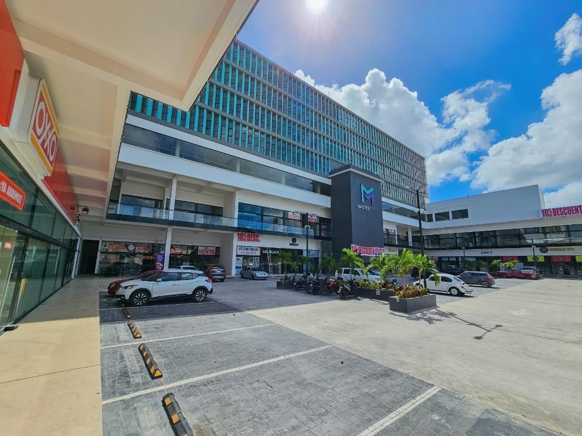 11 de 14: Master Plaza 135