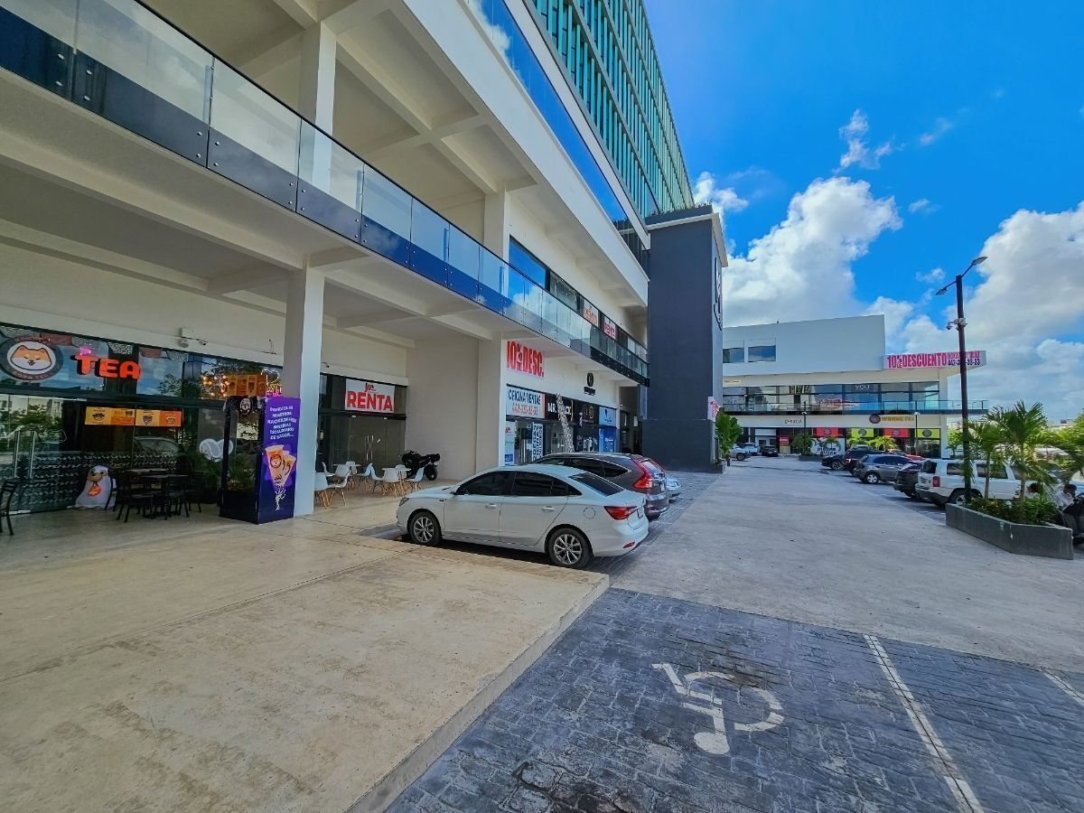 12 de 14: Master Plaza 135