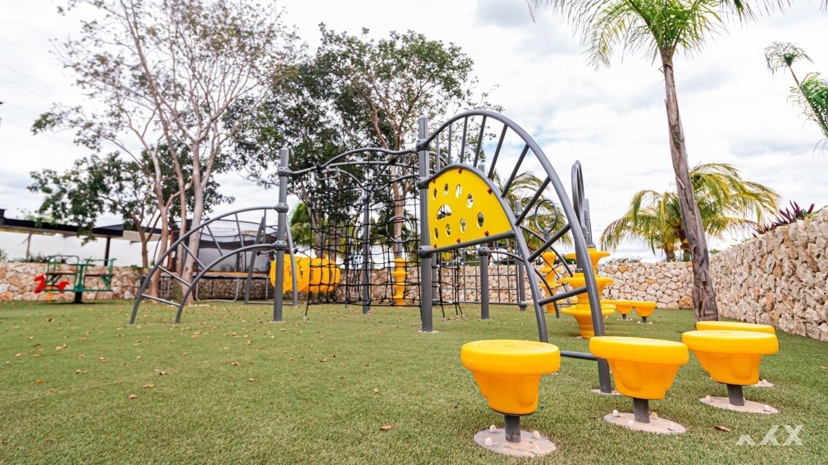 33 de 41: Juegos infantiles