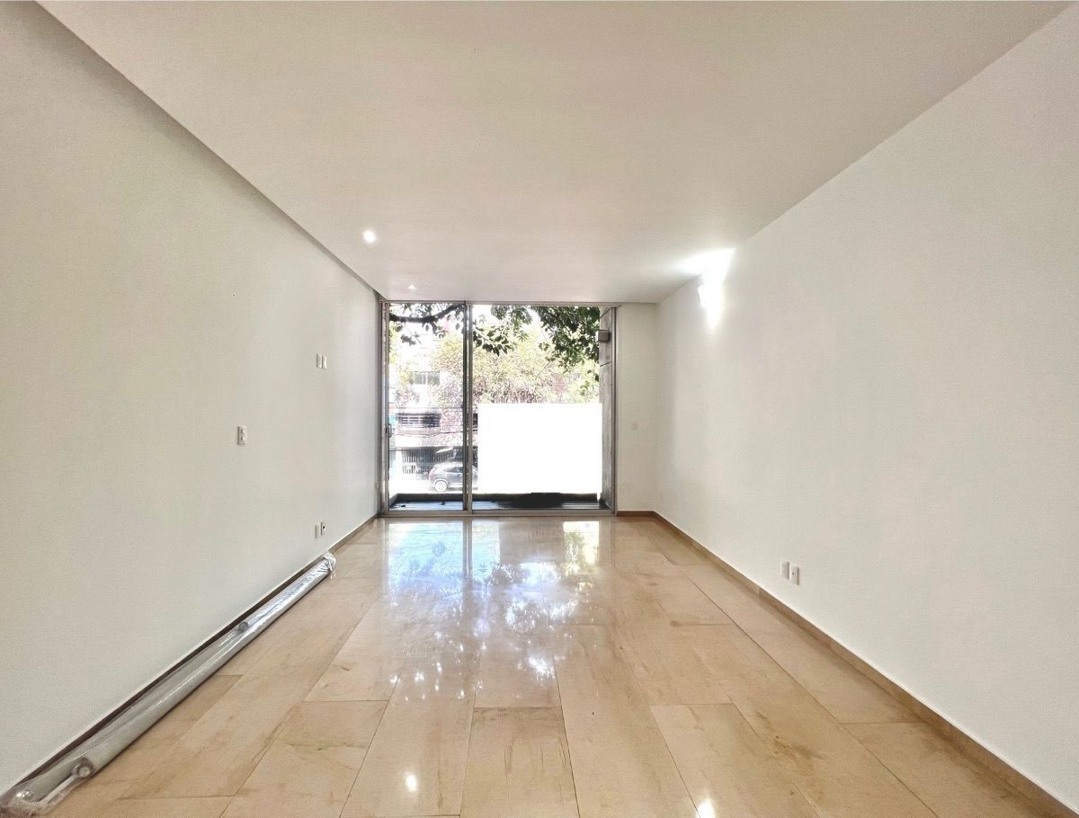 RENTA DEPARTAMENTO CON BALCÓN EN CONDESA, foto 1 de 12